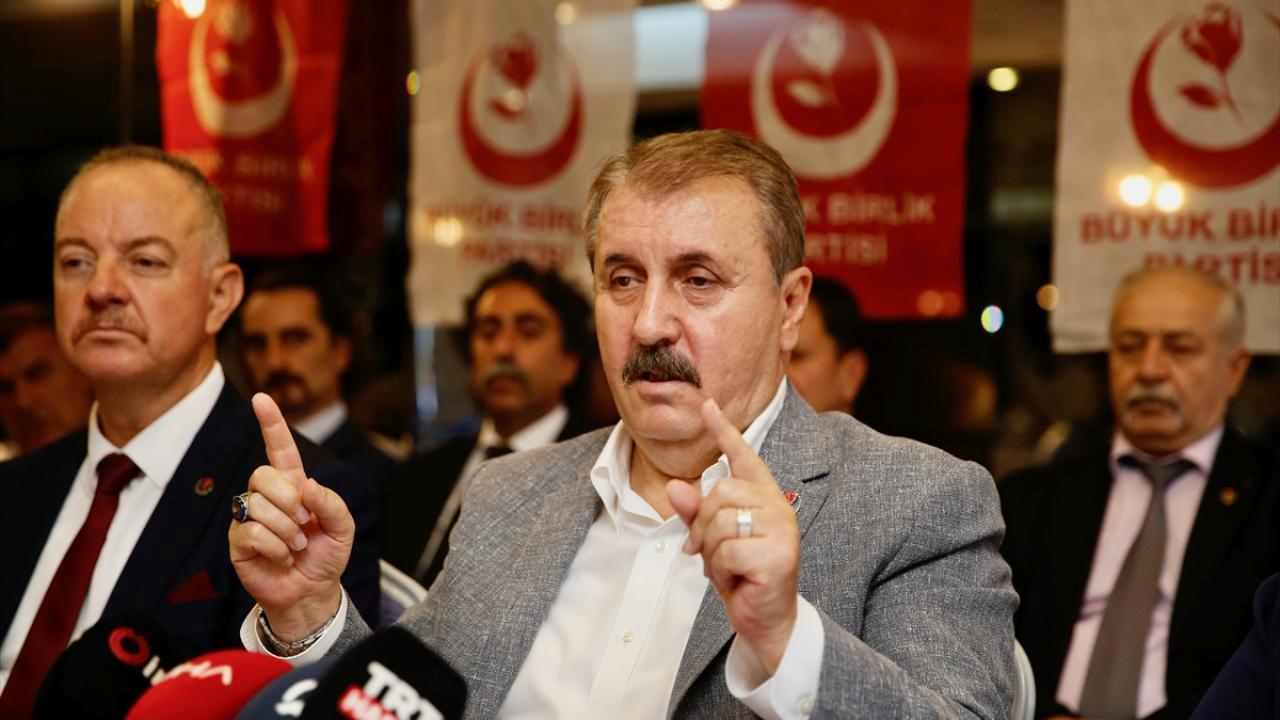 Destici: CHP’nin adayı katiyen Kemal Kılıçdaroğlu ve sonuna kadar da hakkı var