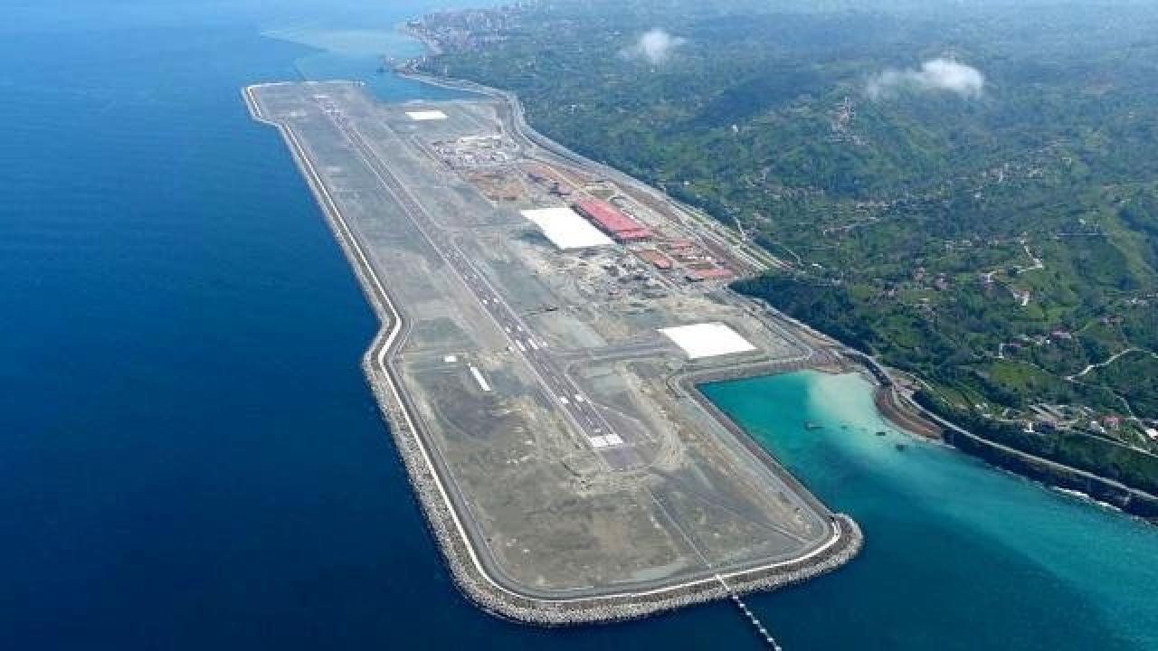 Rize-Artvin Havalimanı’nda 3 ayda 196 bin 826 yolcu trafiği gerçekleşti