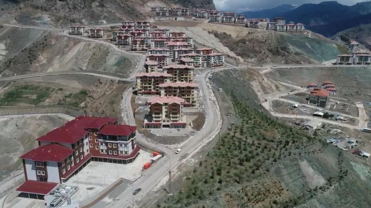 Yusufeli’de 7’nci defa taşınma başladı