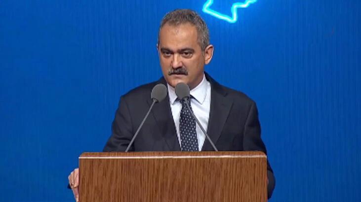 Bakan Özer’den öğretmen atama töreninde önemli açıklamalar
