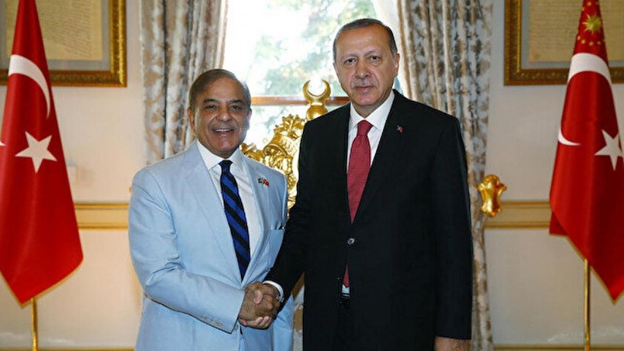 Pakistan Başbakanı Şerif’ten Erdoğan’a teşekkür