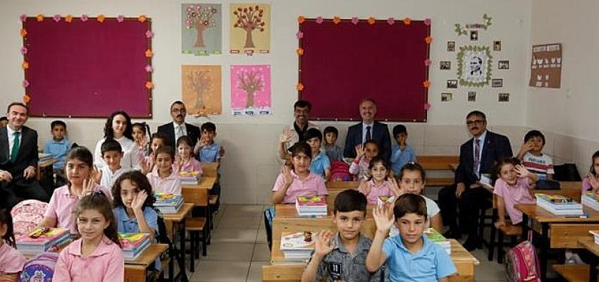 2022-23 Eğitim Öğretim Yılında İlk Ders Zili Çaldı