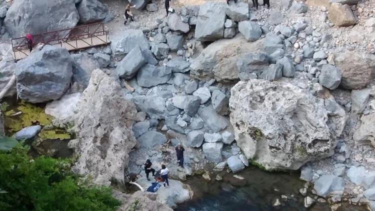 Adana’da feci olay! 13 yaşındaki kız şelalede boğuldu