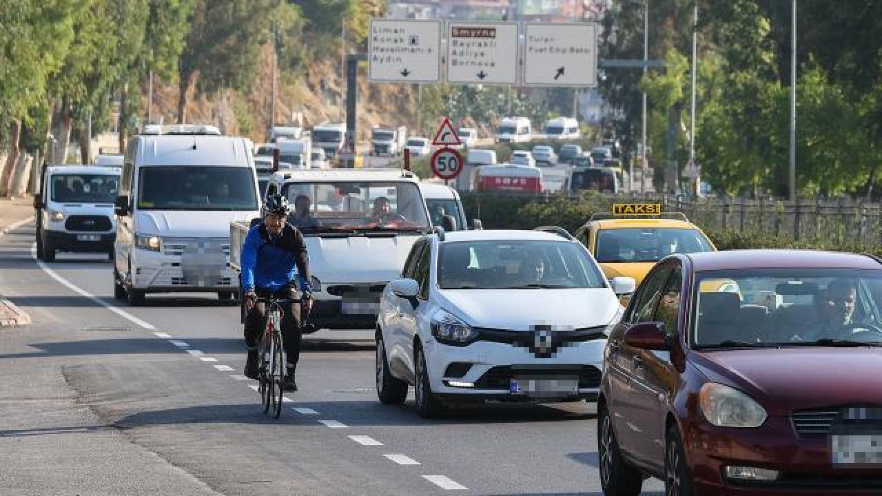 İzmir’de pazar günü bazı yollar araç trafiğine kapatılacak