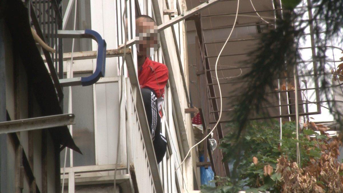 Kadıköy’de eski eşinin konutunu basıp 3 kişiyi yaraladı