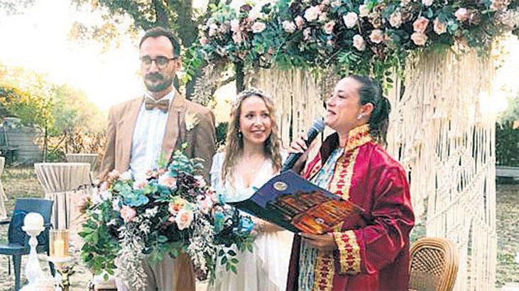 Nikâh masasından sonra ‘eşitlik akdi’