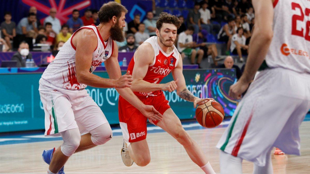 12 Dev Adam, Eurobasket’te Bulgaristan’ı yendi