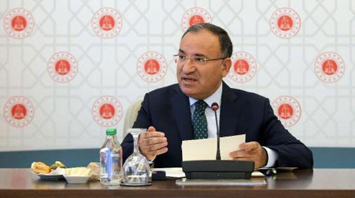 Bakan Bozdağ: Dünyaya örnek olacak bir hukuk sigortası sistemini hayata geçireceğiz