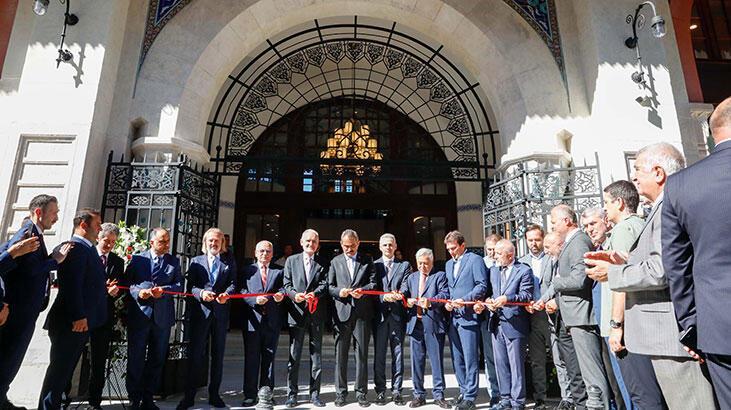 Bakan Özer Tarihi Liman Han’ın açılışına katıldı