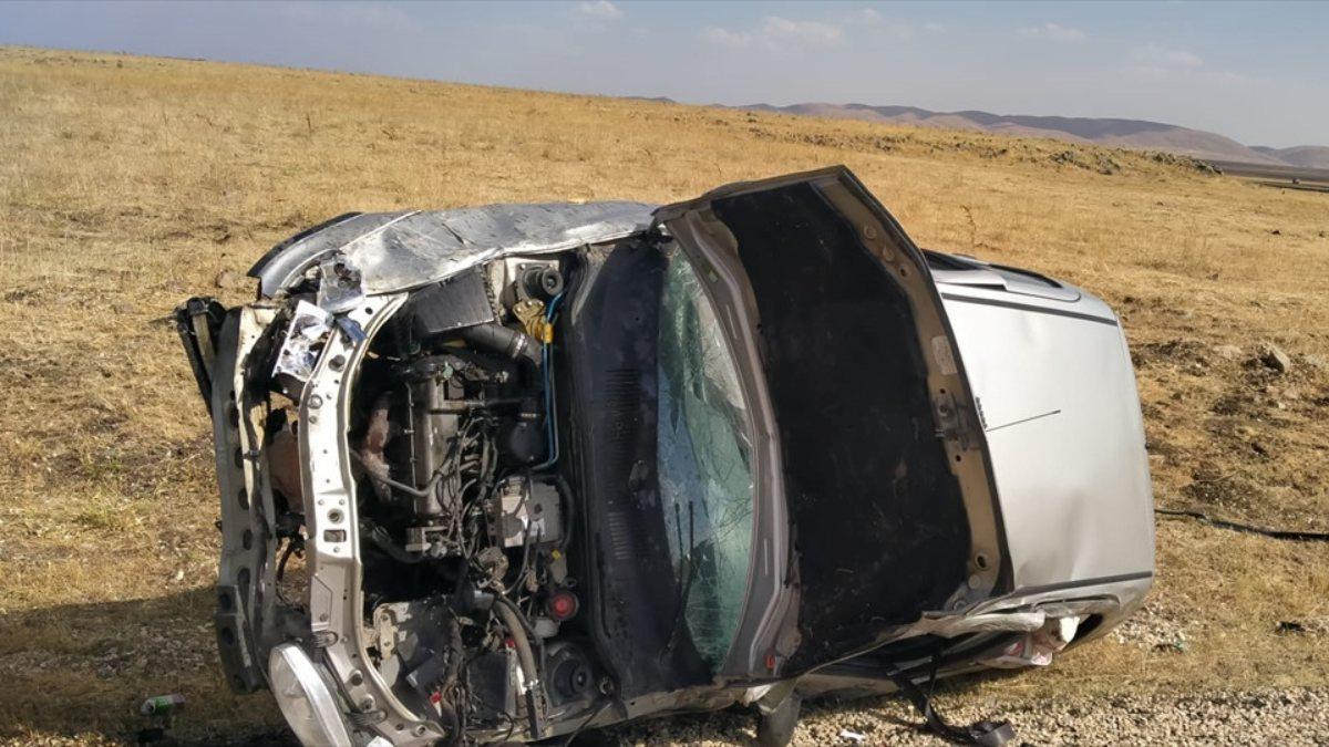 Erzurum’da tayini çıkan öğretmen yeni misyon yerine giderken trafik kazasında öldü