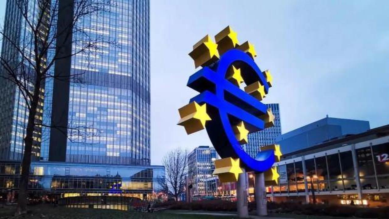 Fitch’ten Euro Bölgesi’ne resesyon uyarısı