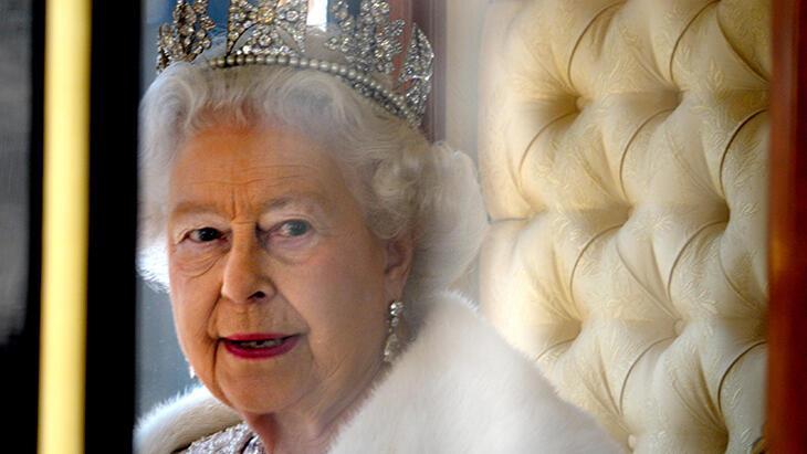 Kraliçe II. Elizabeth’in ölümünü böyle ilan ettiler: ‘Londra Köprüsü yıkıldı!’