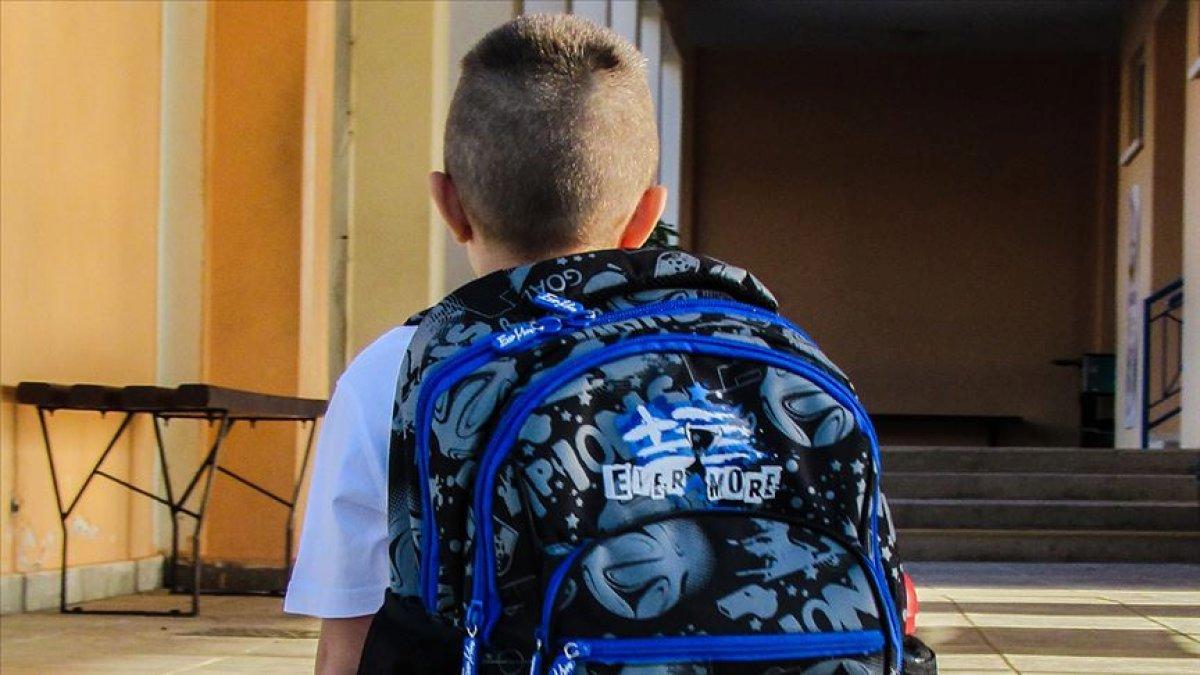 Uzmanlar uyardı: Çocukların okul çantası, tartılarının yüzde 10’unu geçmemeli