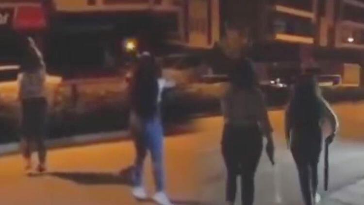 2 kadın tabanca ve pompalı tüfekle dehşet saçtı!