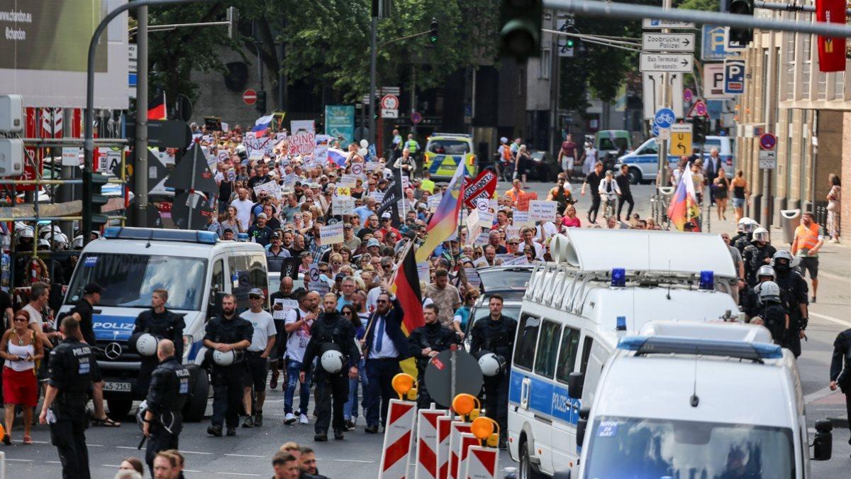 Almanya’da doğalgaz artırımları protesto edildi