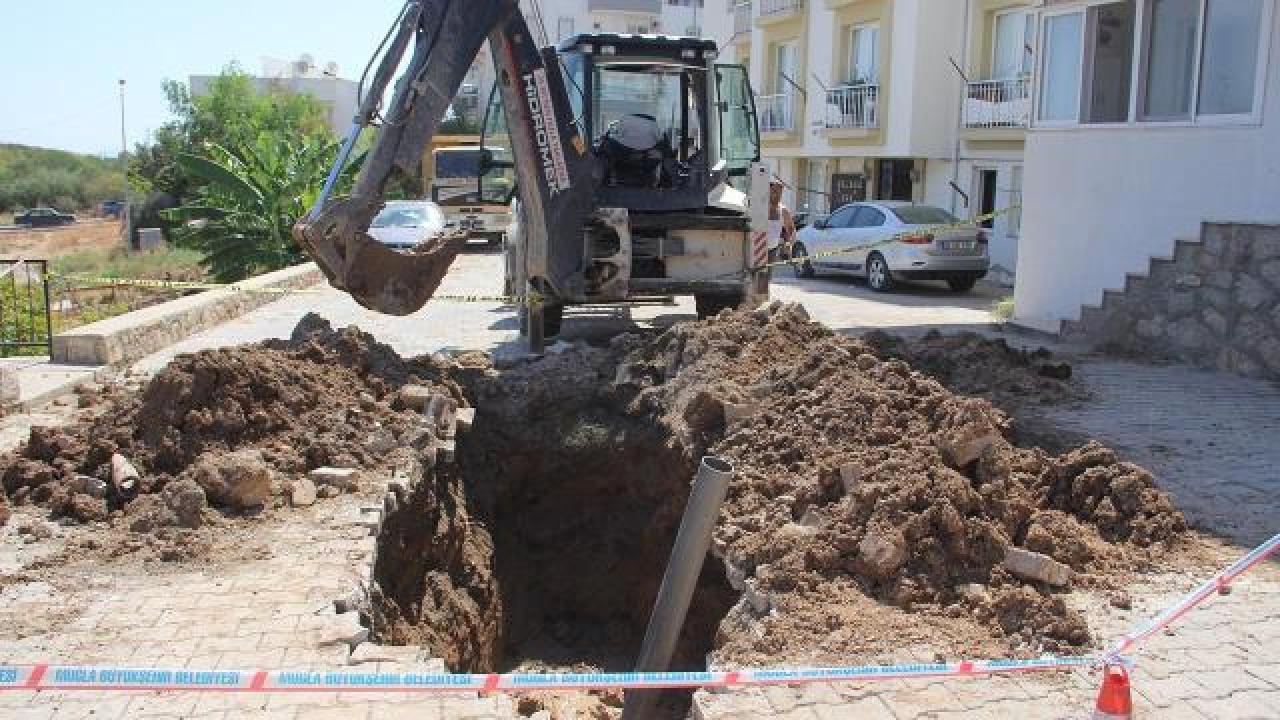 Muğla’da göçük altında kalan 2 işçi kurtarıldı