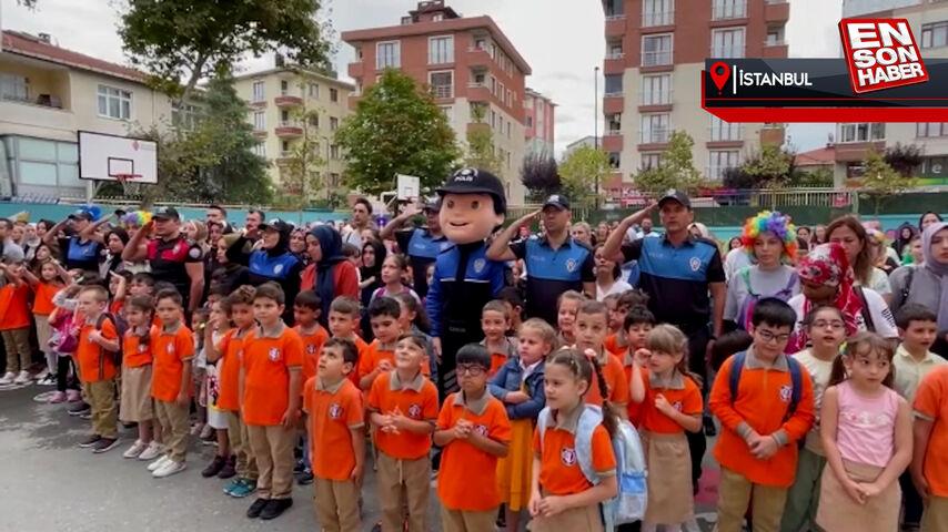 Okul öncesi ve birinci sınıflar için yüz yüze eğitim başladı