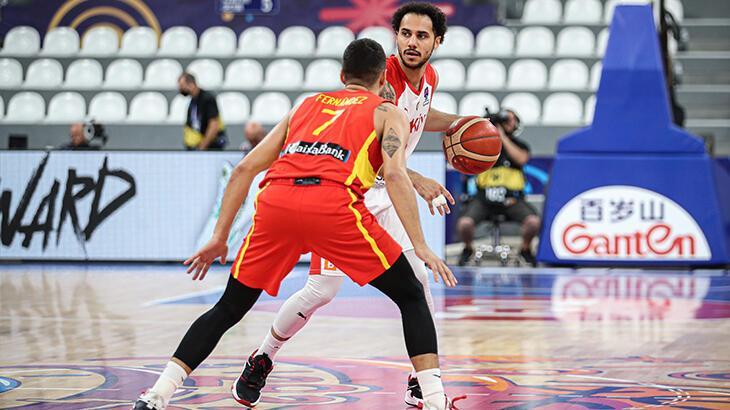 Shane Larkin’in yerine Furkan Korkmaz