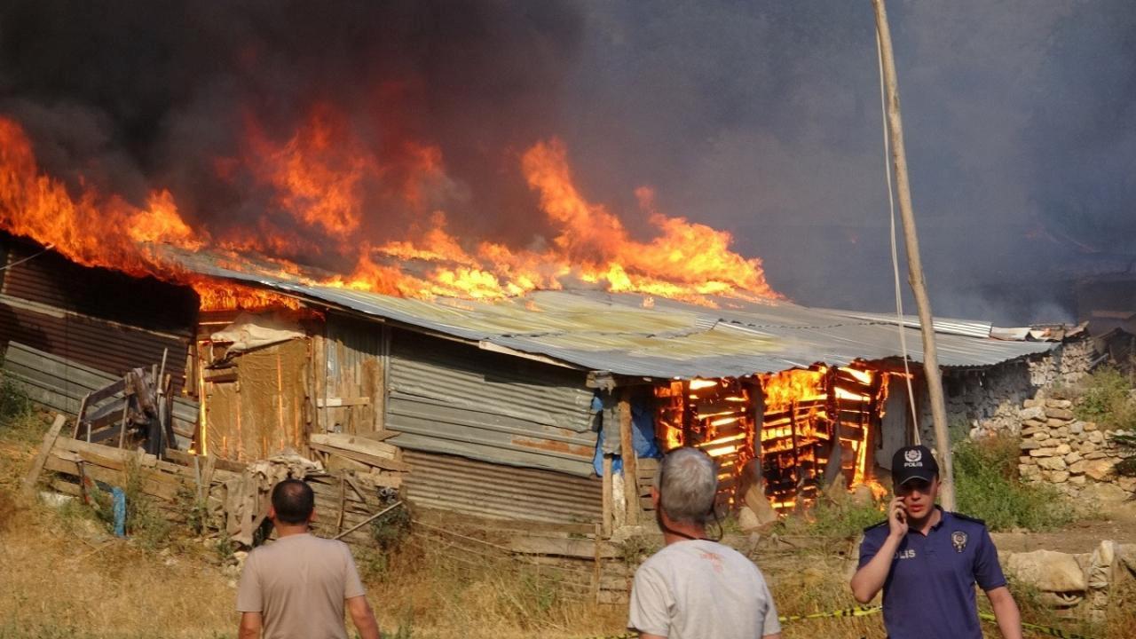 Tokat’ta korkutan yangın!