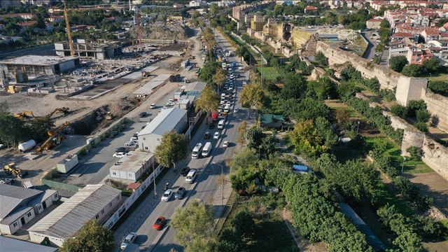 İstanbul’da yarın bazı yollar trafiğe kapatılacak