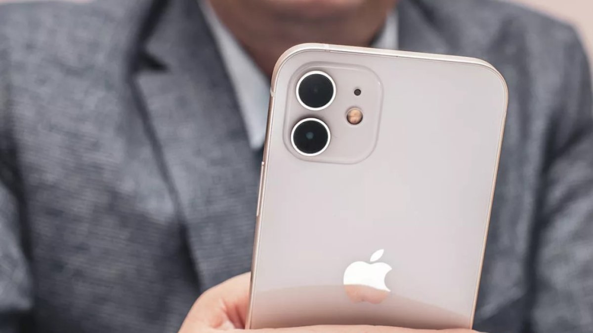 Brezilya’da iPhone’ların şarj aygıtı olmadan satışına yasak