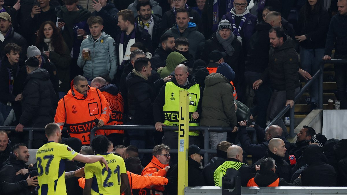 Anderlecht’ten Fenerbahçe maçı sonrası men kararı!
