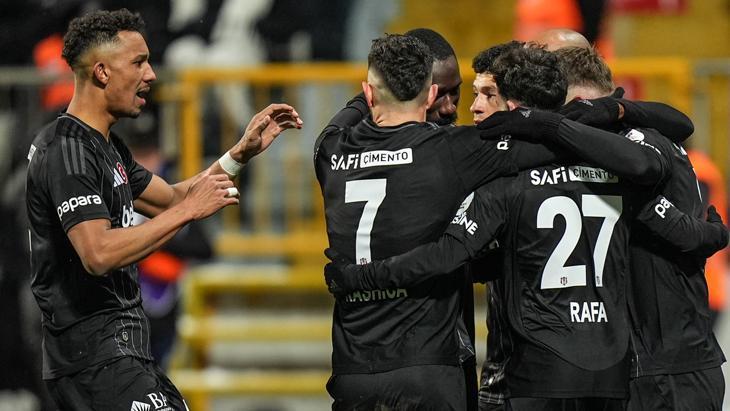 Bilal Meşe’den Beşiktaşlı oyuncuya övgü: Çok özel bir yıldız, futbol zekası inanılmaz