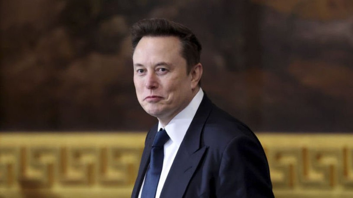 Elon Musk’tan Putin şakası: Beni satın almaya parası yetmez