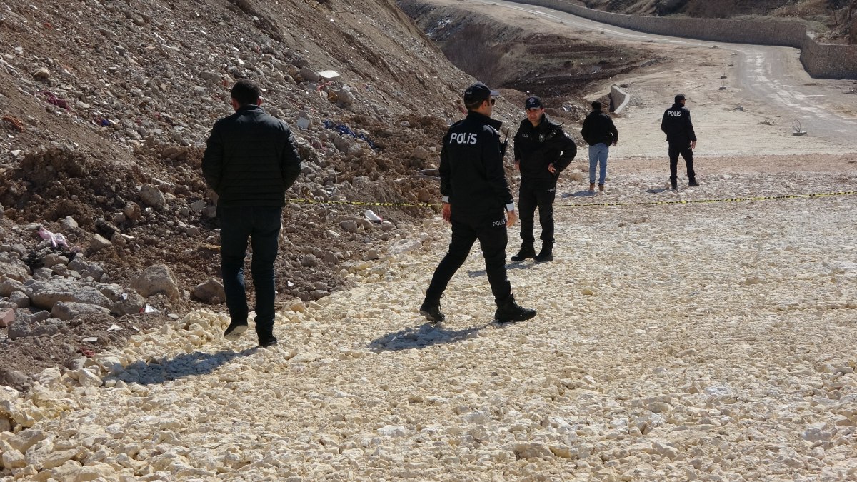 Adıyaman’da yaşlı adamın yol kenarında cansız bedeni bulundu