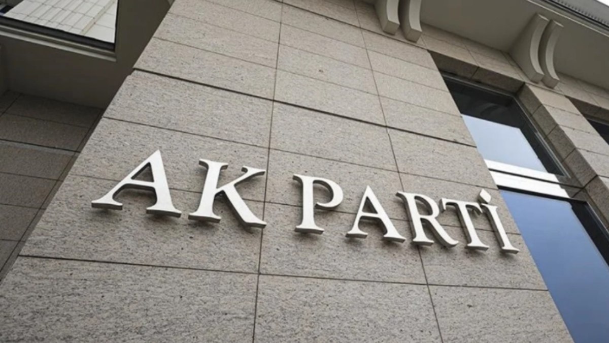 AK Parti’de Sinan Akçıl ile Mesut Özil sürprizi: MKYK’da olacaklar