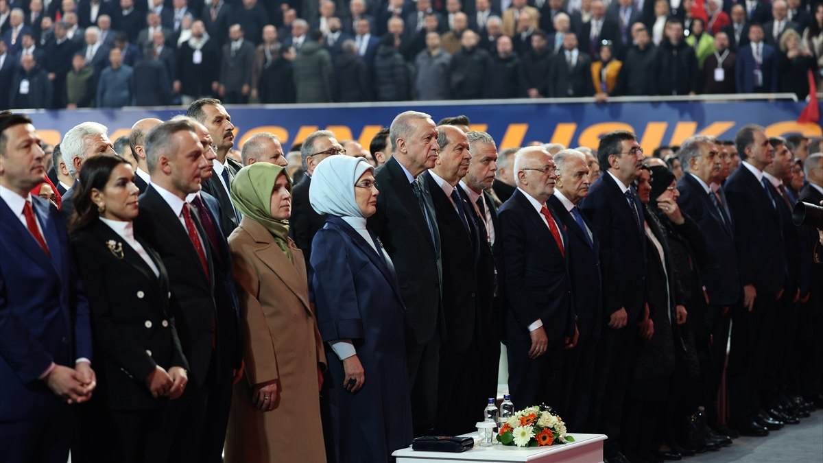 AK Parti’nin yeni MKYK’sında önemli isimler liste dışında kaldı