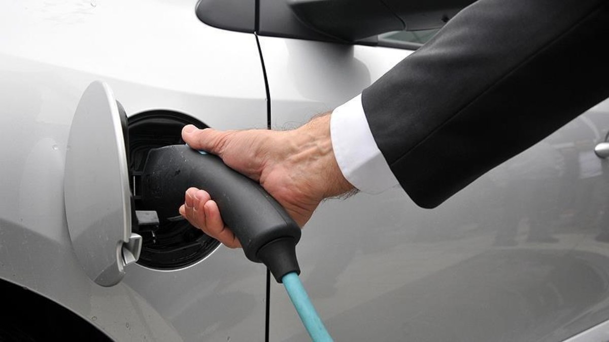 Elektrikli araç şarj soketlerinde bir ayda yüzde 3,4 artış