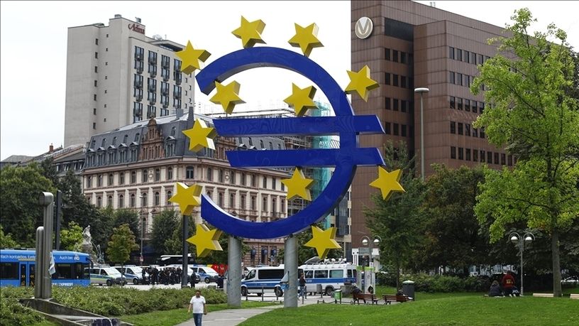 Euro Bölgesi’nde yıllık enflasyon Şubat’ta yavaşladı