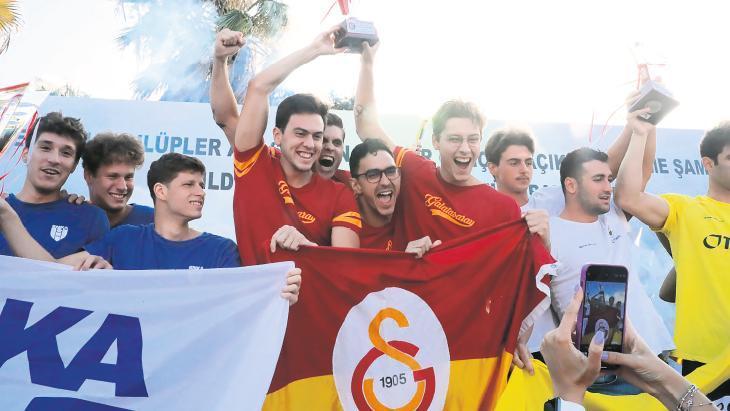Galatasaray’ın kupası Fenerbahçe’ye!