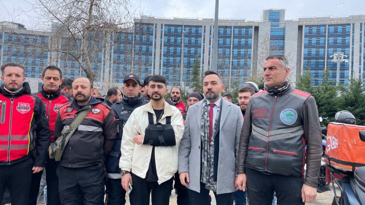 İstanbul’da çekici ile otomobil arasına sıkışan kurye konuştu