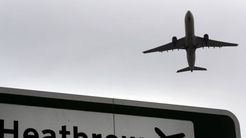 Londra Heathrow Havalimanı gece yarısına kadar kapatıldı
