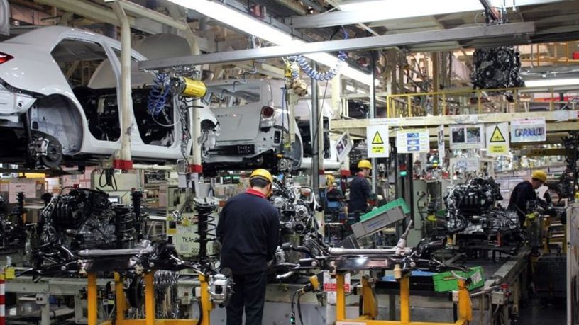 Otomotiv üretimi Şubat’ta da geriledi