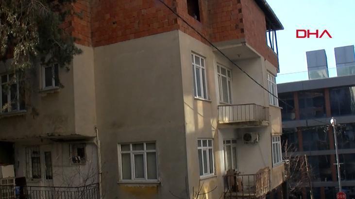 Pendik’te duvarlarından ses gelen 4 katlı bina tahliye edildi