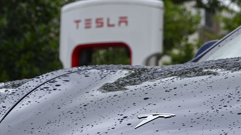 Tesla’nın Almanya’daki ‘düşüş ivmesi’ sürüyor