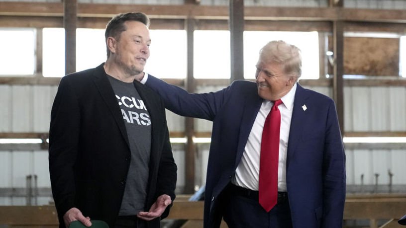 Trump, hisseleri düşen Tesla’ya destek amacıyla Tesla otomobil alıyor