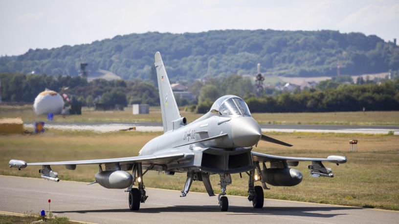 Türkiye 40 Eurofighter savaş uçağı için teklif aldı