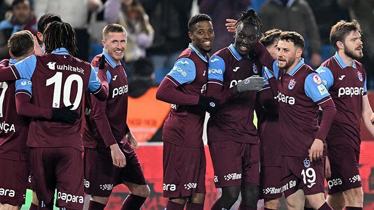 Türkiye Kupası’nda Trabzonspor farka koştu! Çeyrek final biletini kaptı