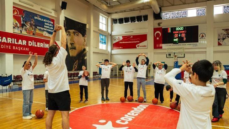 Anadolu Efes, One Team projesini Antalya’ya taşıdı!