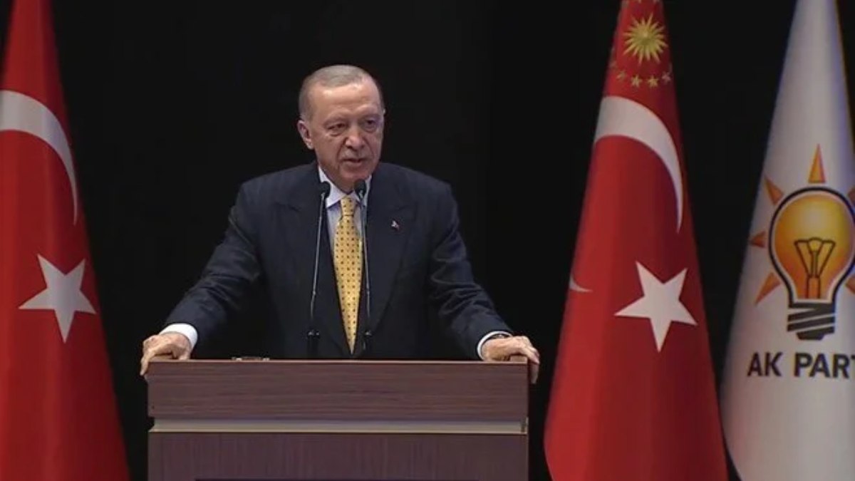 Cumhurbaşkanı Erdoğan, AK Parti Genişletilmiş İl Başkanları Toplantısı’nda konuşuyor
