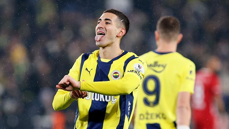 Fenerbahçe’de Mert Müldür’den Süper Lig’de 2’nci gol!