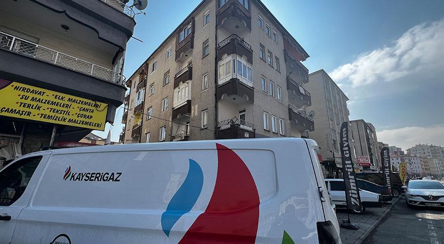 Kayseri’de doğal gaz zehirlenmesi! 3 kişi ölümden döndü