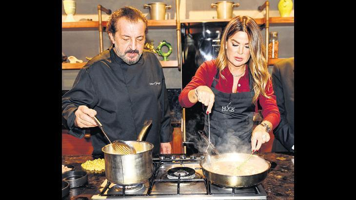 Özlem Yıldız mutfağa girdi