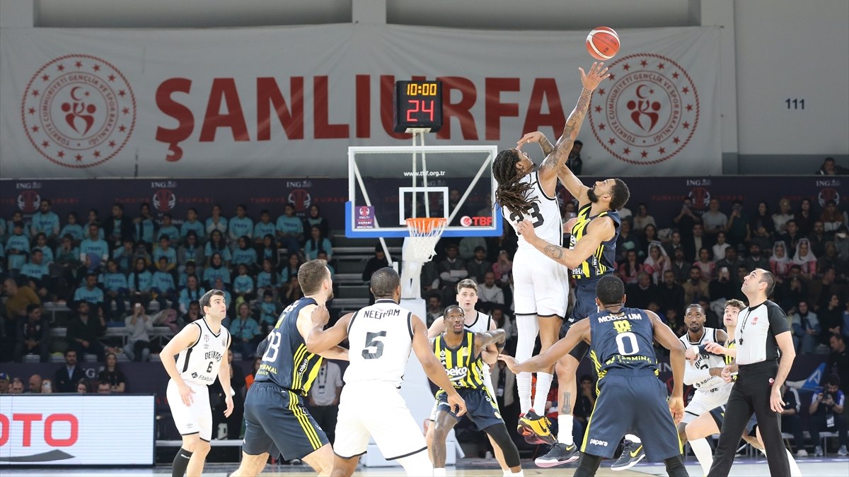 TBF Disiplin Kurulu’ndan Beşiktaş ve Fenerbahçe’ye para cezası