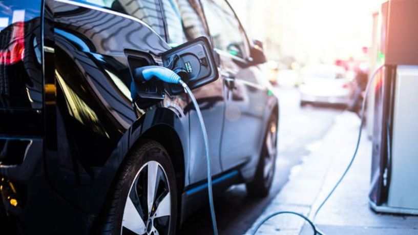 Türkiye’de elektrikli araç şarj istasyonu sayısı 11 bini aştı