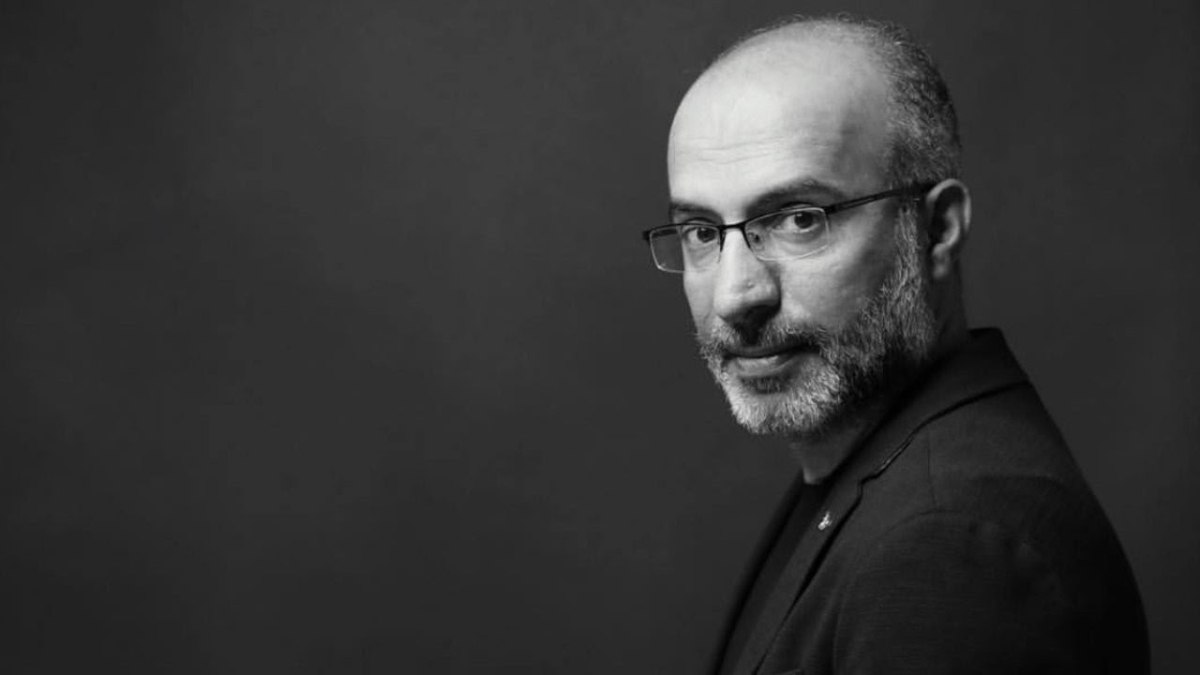 Yavuz Ekinci’den sıra dışı bir koleksiyonerin romanı: Aziz